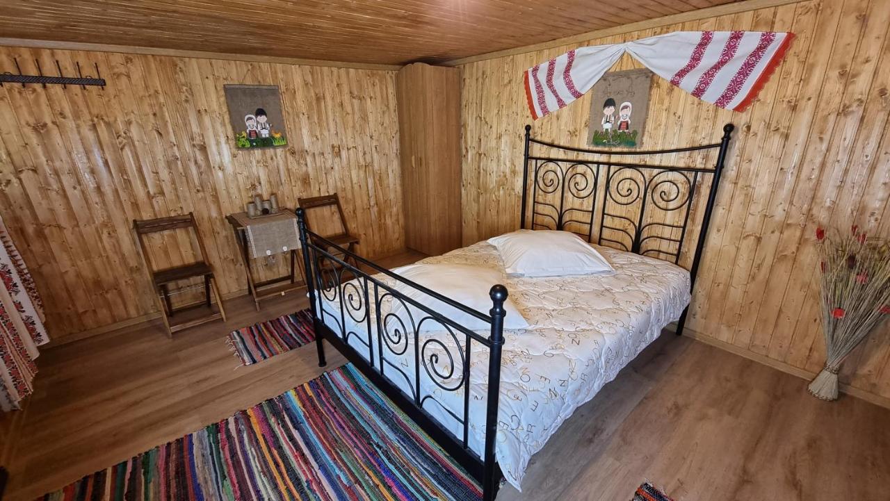 Langa Stana Hotel Curtea de Argeş Buitenkant foto