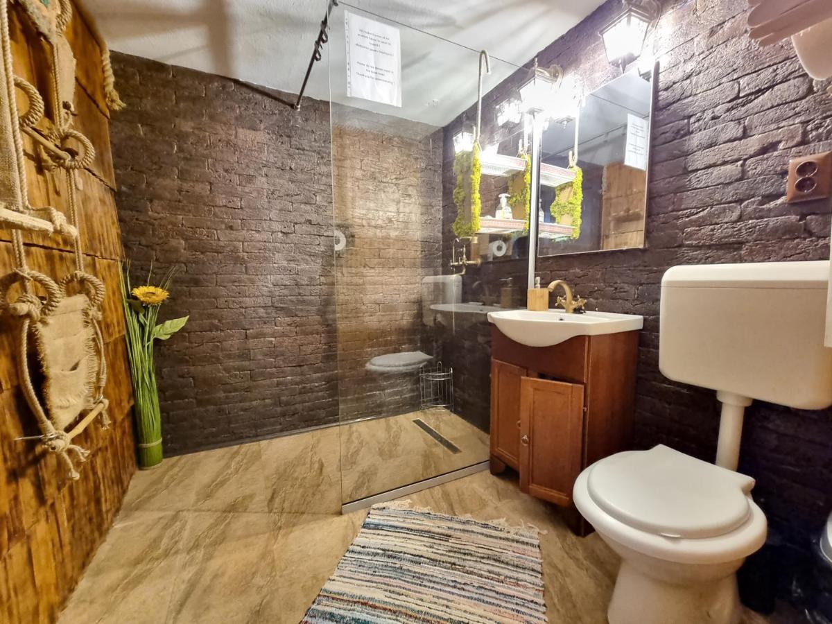 Langa Stana Hotel Curtea de Argeş Buitenkant foto